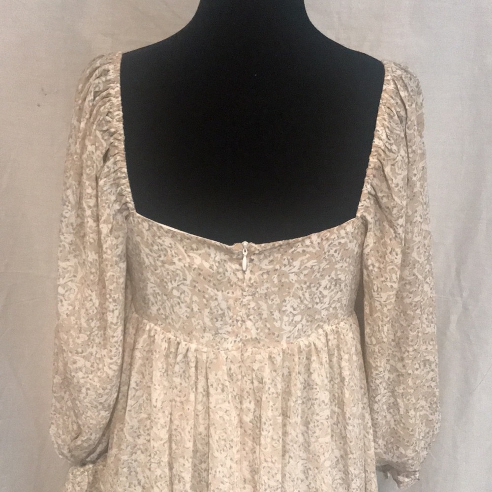 Maternity Maxi Dress with Puff Sleeves - Cream Floral - Picture 10 of 14